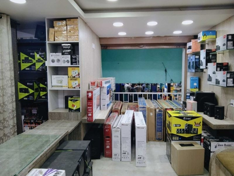 Super Electronics Shop